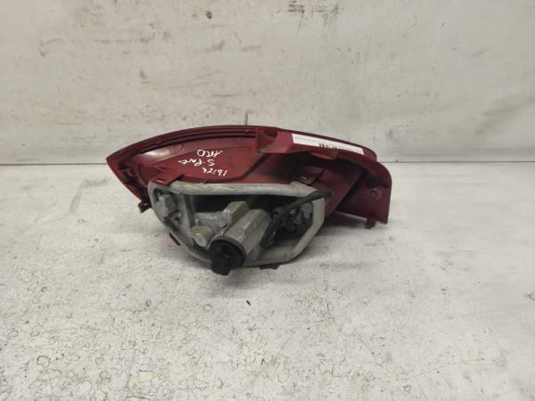 FEU ARRIERE DROIT SEAT - Vue 2